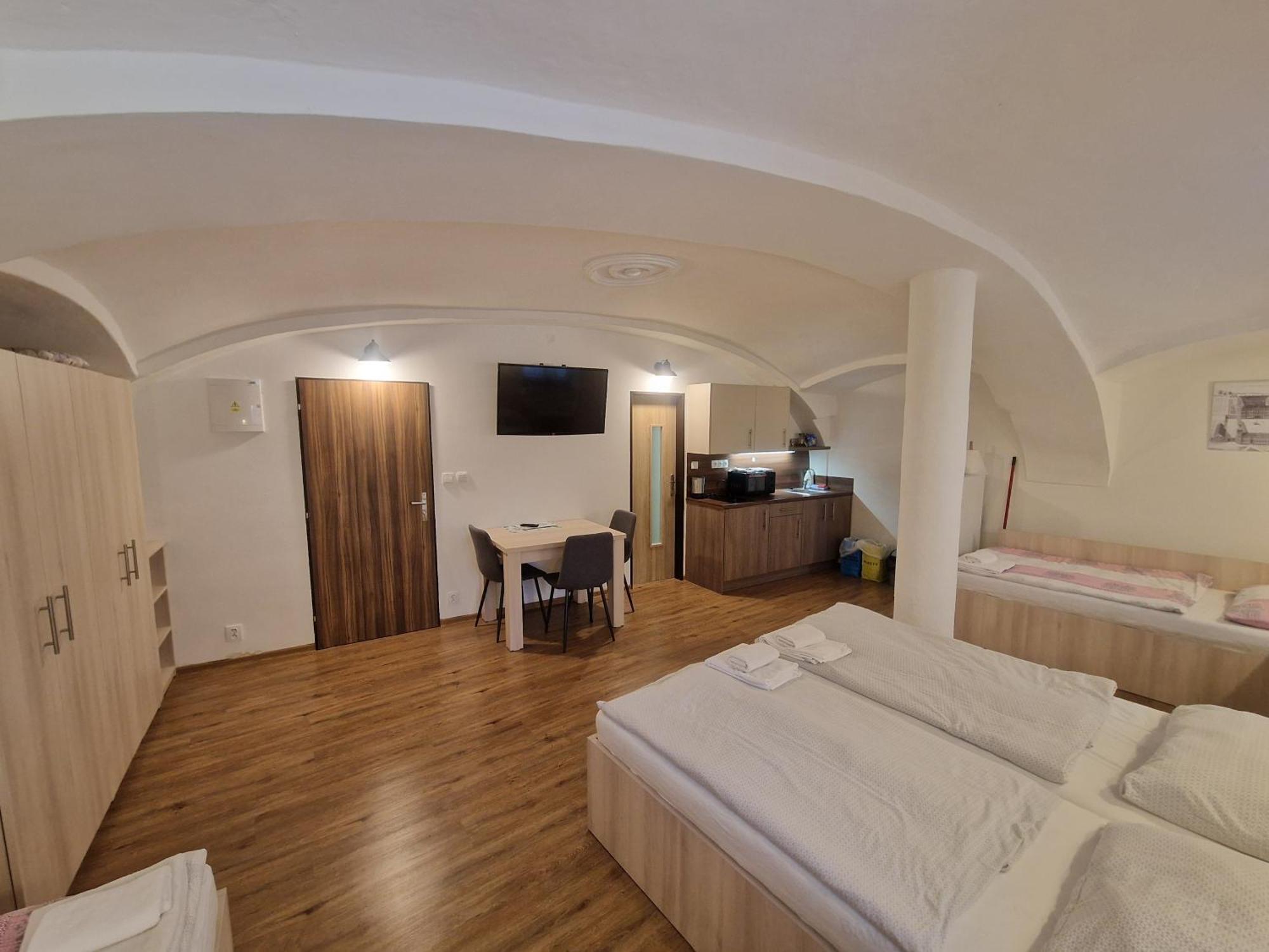 Apartmany Pod Klasterem Kladruby  Exterior foto